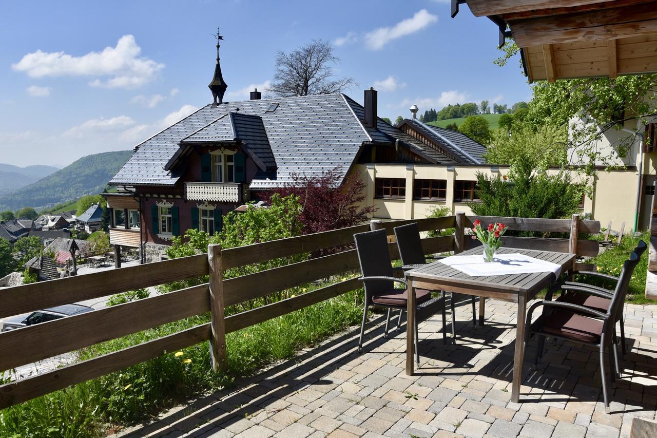 Hotel & Chalets Herrihof Todtnauberg Eksteriør bilde